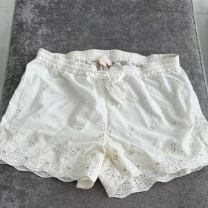 Love by Gap White Eyelet Lace Shorts Size XS cotton 100%
